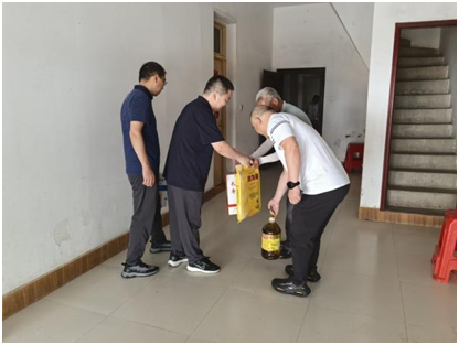 方道配资 夏日送清凉，关怀暖人心_大皖新闻 | 安徽网