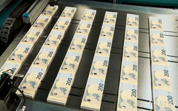 八戒策略 欧美央行 “对着干”，欧元天天涨，还能追吗